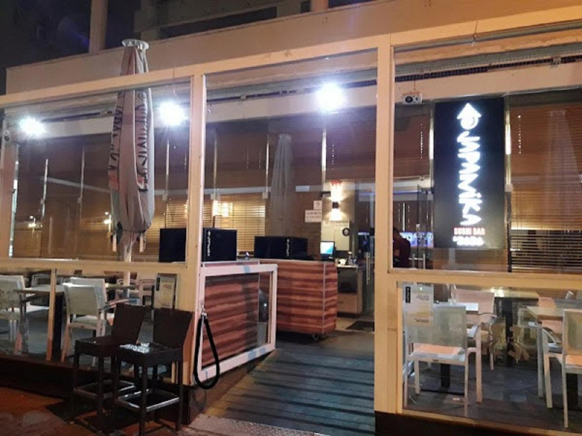 דירת 5 חדרים מול הים Apartamento Bat Yam Exterior foto